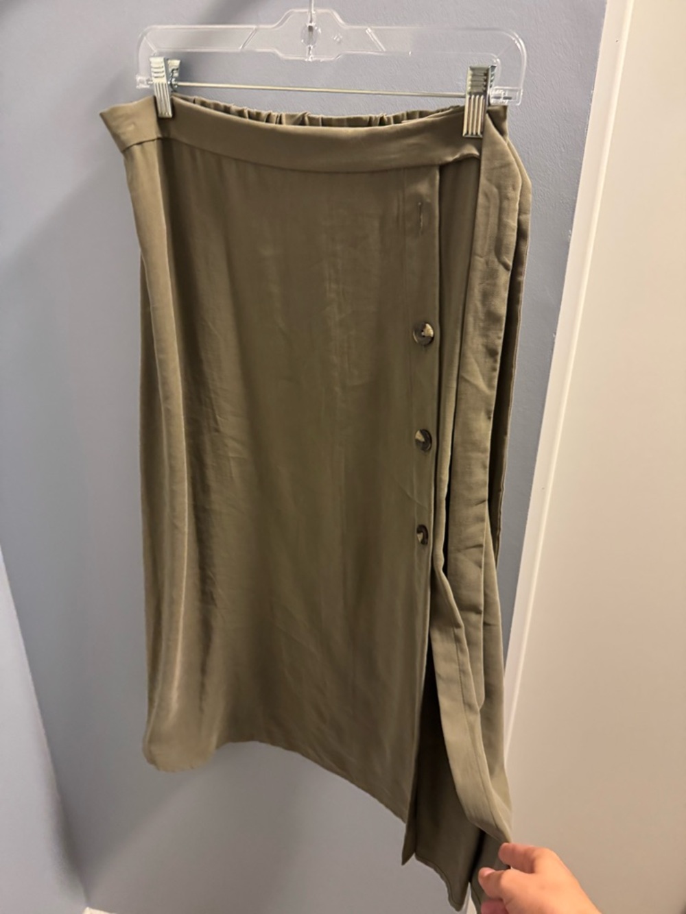 Mango Olive Side-Button Midi Skirt